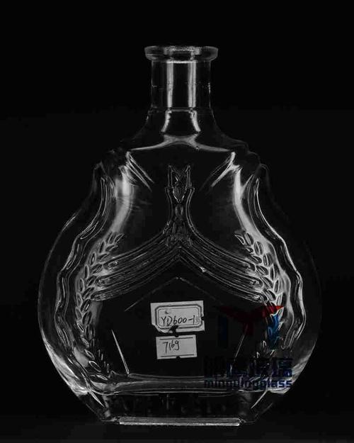 玻璃瓶 洋酒瓶_白兰地酒瓶 洋酒瓶 订做生产厂家 广州市明鹰玻璃制品